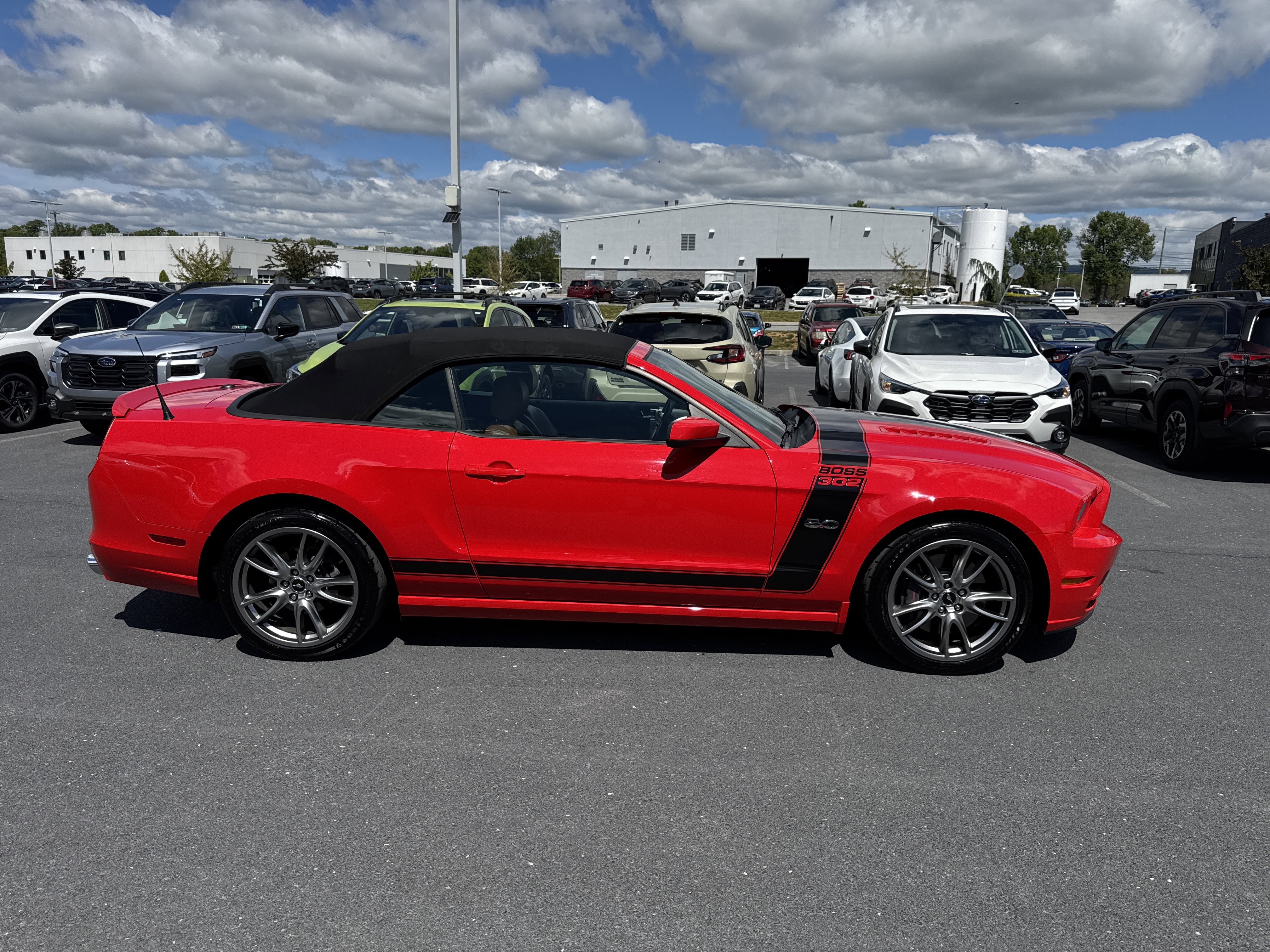 Used 2014 Ford Mustang GT Premium w/ Brembo Brake Package RWD image 18