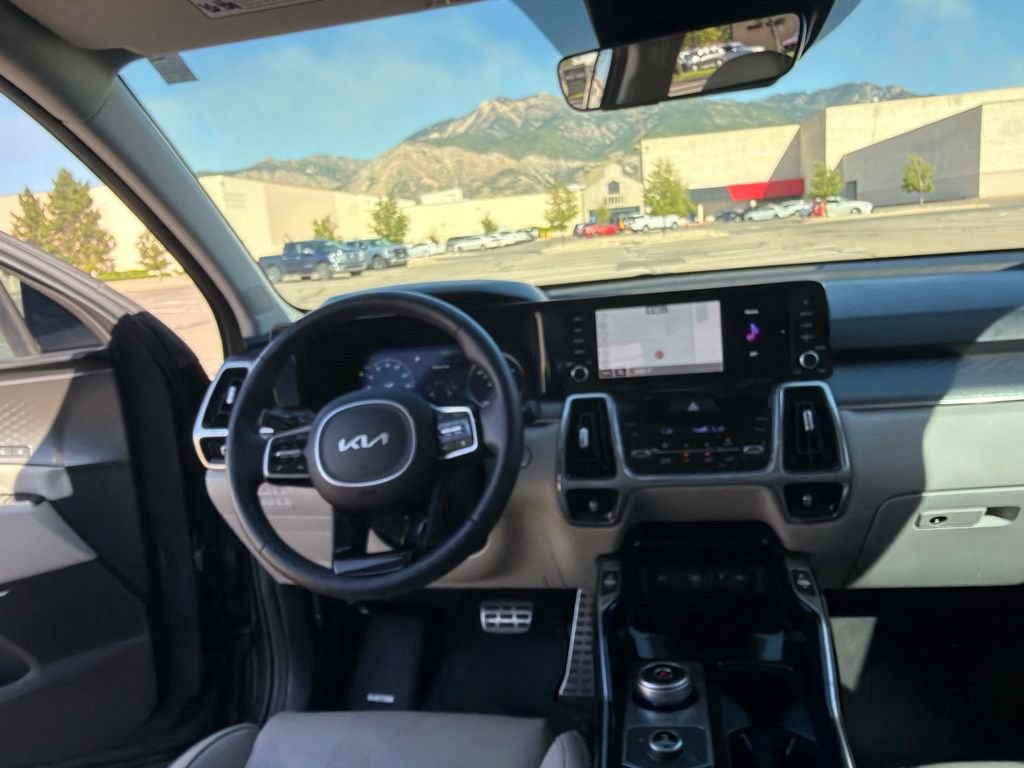 Used 2023 Kia Sorento SX Prestige AWD/4WD image 25