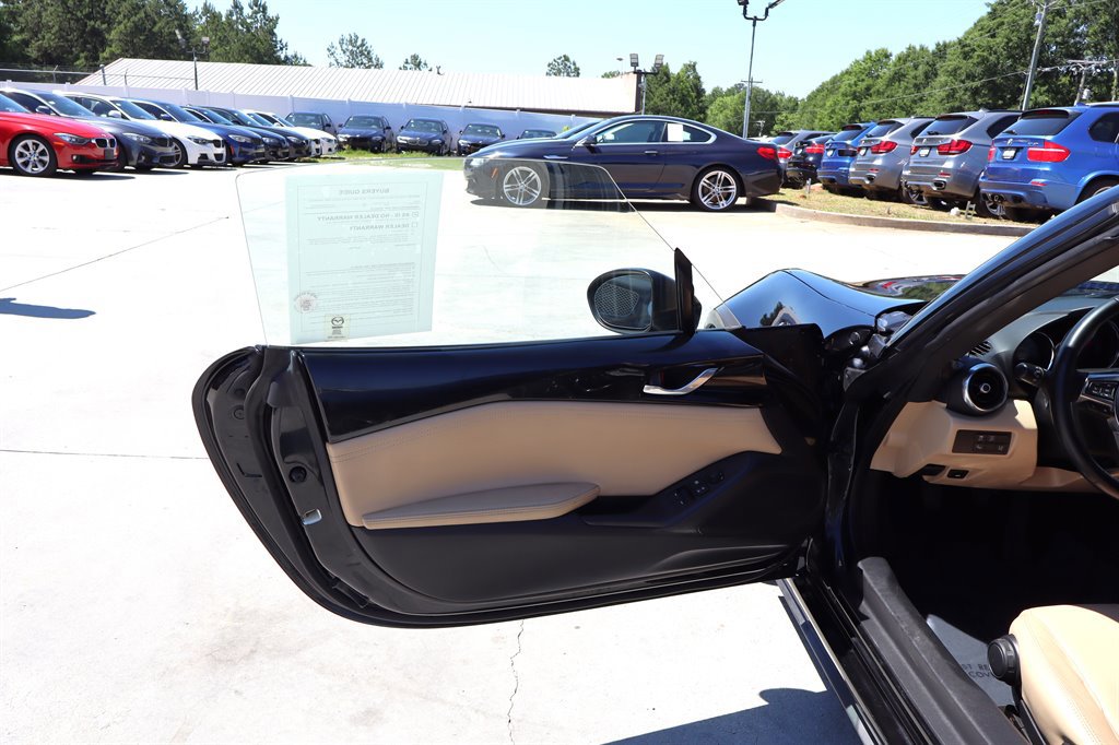 Used 2017 MAZDA MX-5 Miata RF Grand Touring RWD image 41