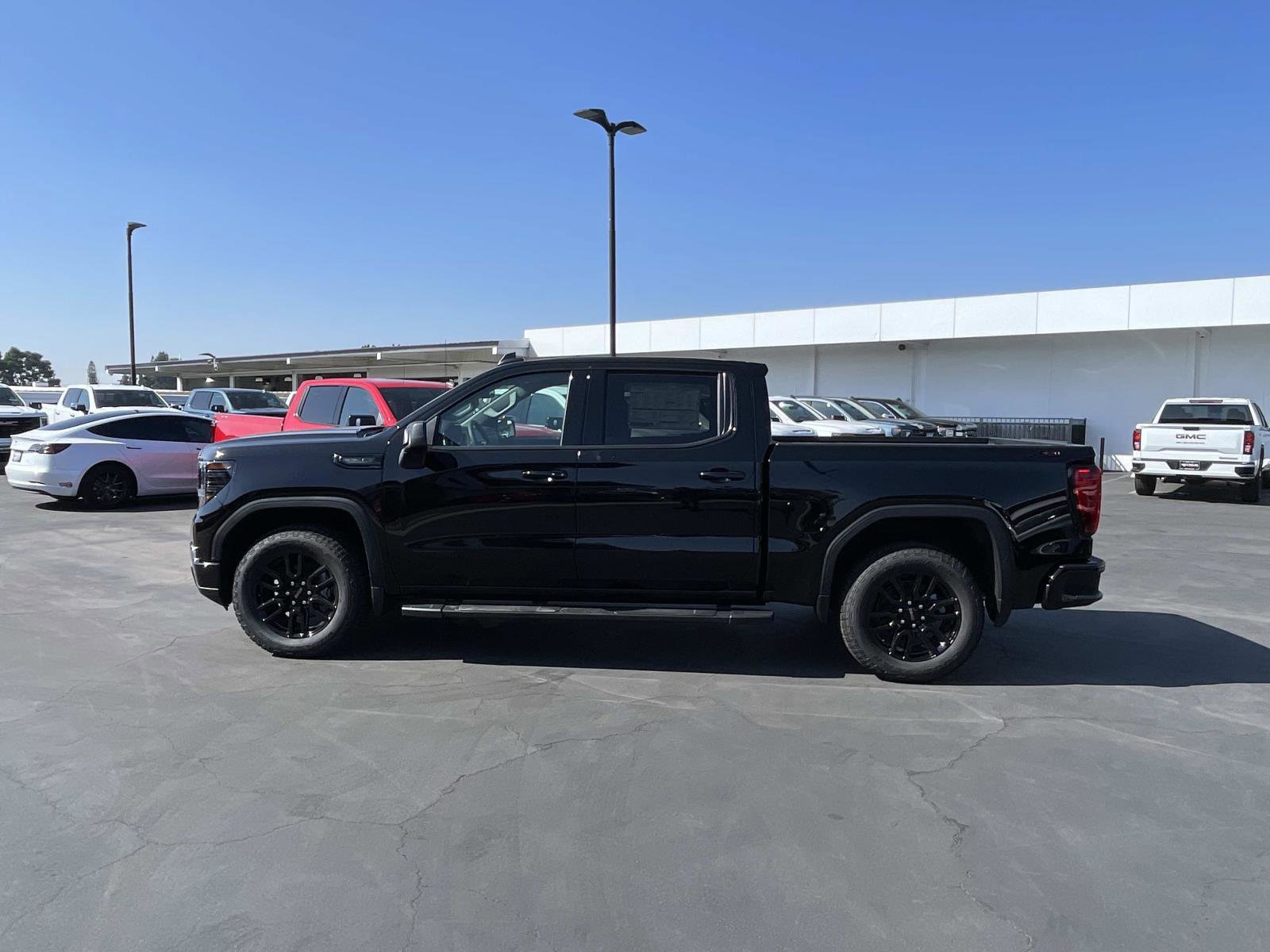 New 2026 GMC Sierra 1500 Elevation image 8