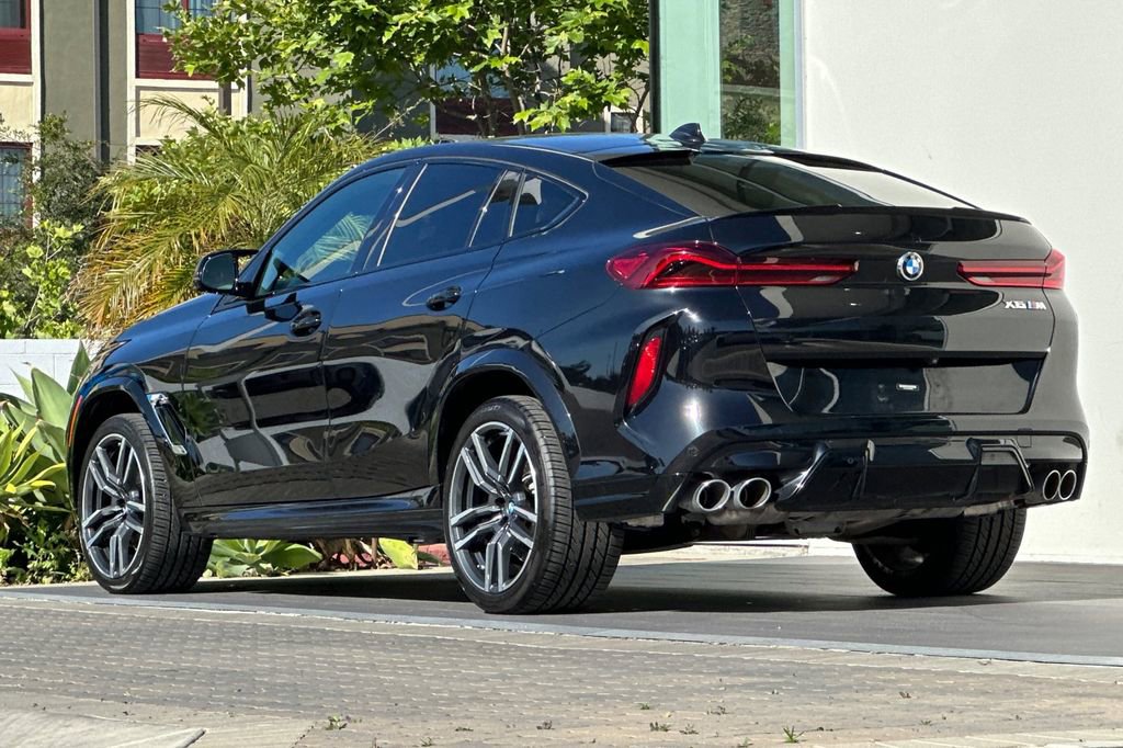 Used 2021 BMW X6 M w/ Executive Package image 5