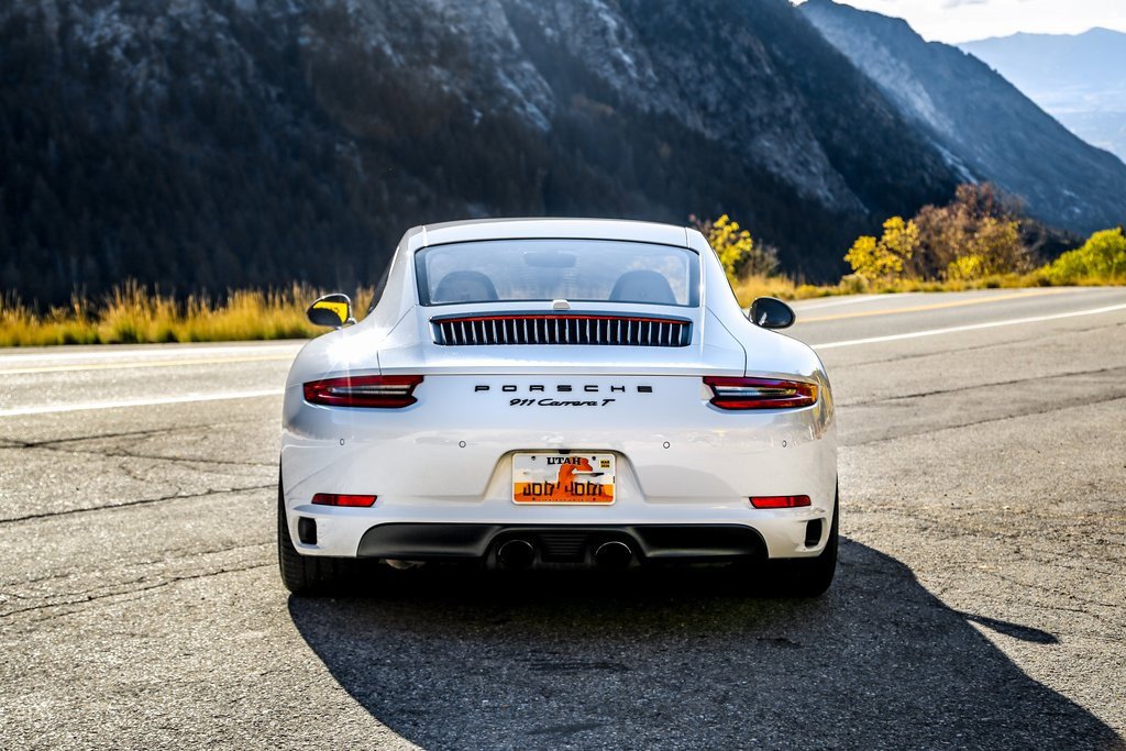 Used 2018 Porsche 911 Carrera T image 6