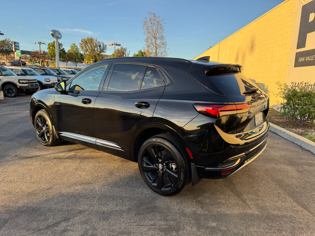 Used 2022 Buick Envision Preferred image 9
