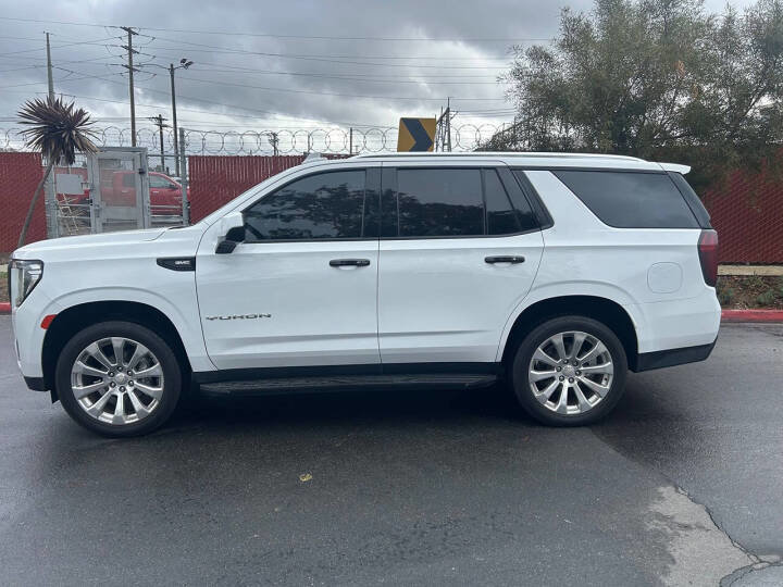 Used 2021 GMC Yukon SLE w/ Gmc Pro Safety Plus Package RWD image 4