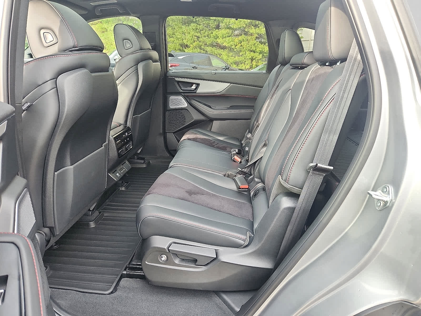 Certified 2025 Acura MDX A-Spec image 11