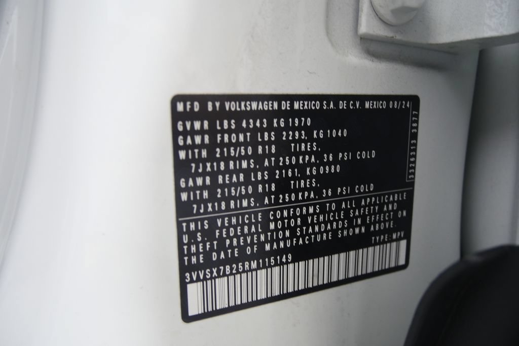 Used 2024 Volkswagen Taos SE FWD image 25