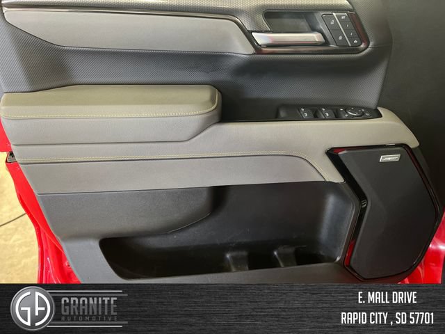 Used 2025 Chevrolet Silverado 1500 ZR2 w/ Technology Package AWD/4WD image 14
