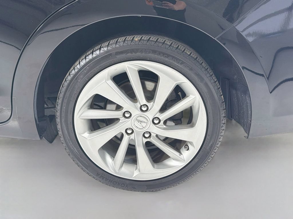 Used 2016 Acura ILX w/ Premium Package FWD image 30