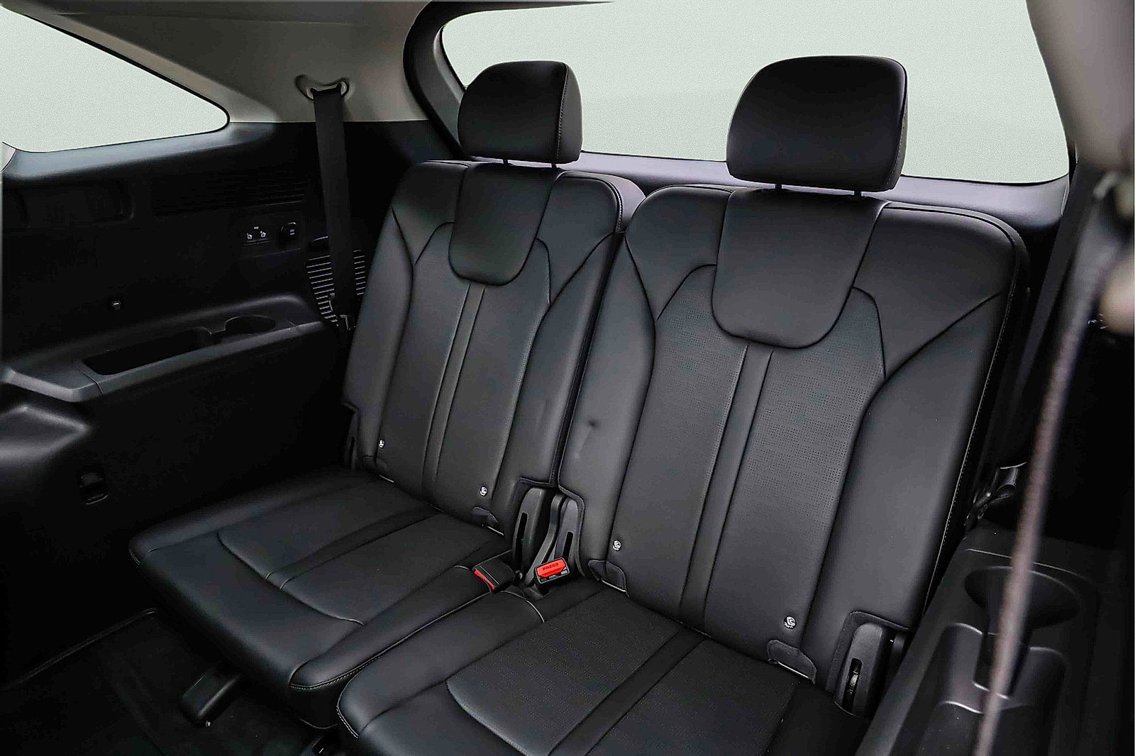 Certified 2026 Kia Sorento S w/ S Panoramic Sunroof Package FWD image 22