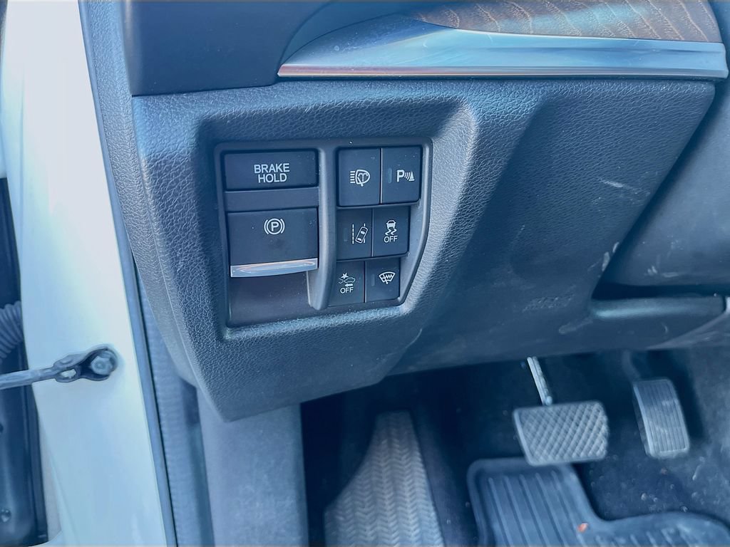 Used 2019 Acura MDX w/ Advance Package AWD/4WD image 12