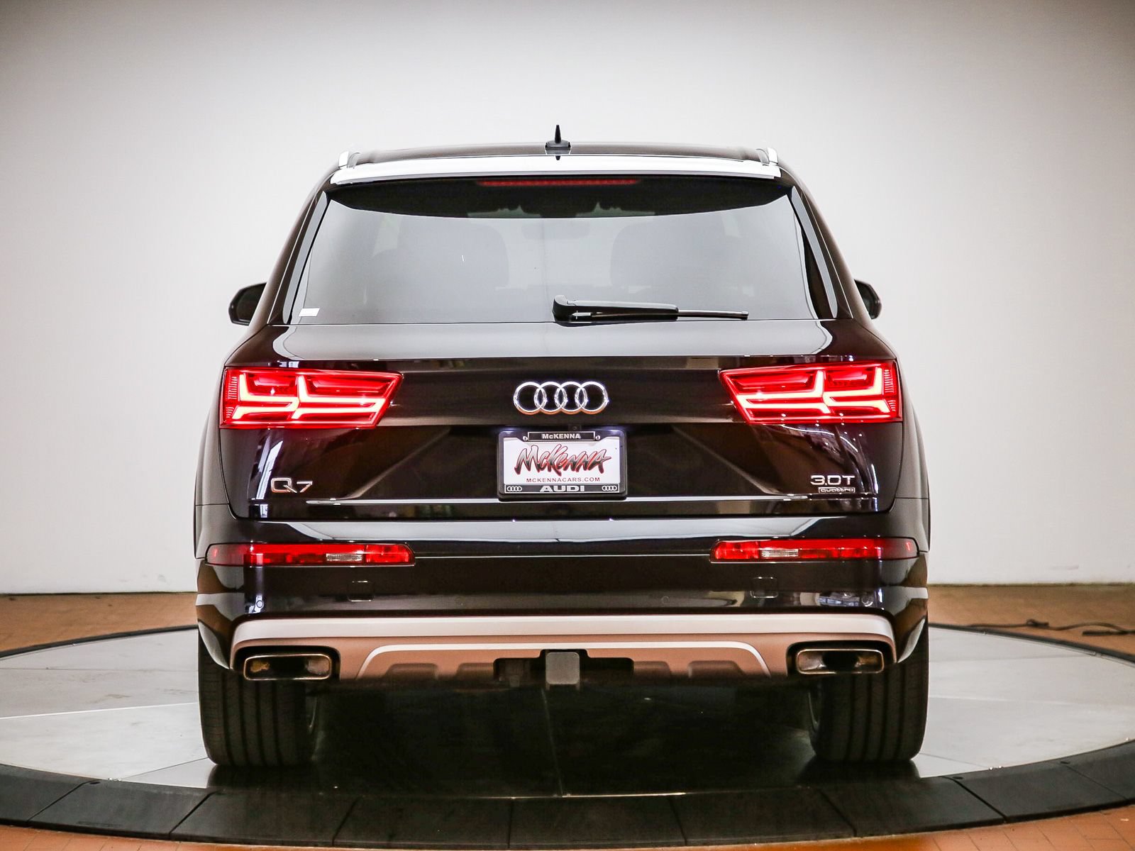 Used 2018 Audi Q7 3.0T Prestige w/ Prestige Package AWD/4WD image 3