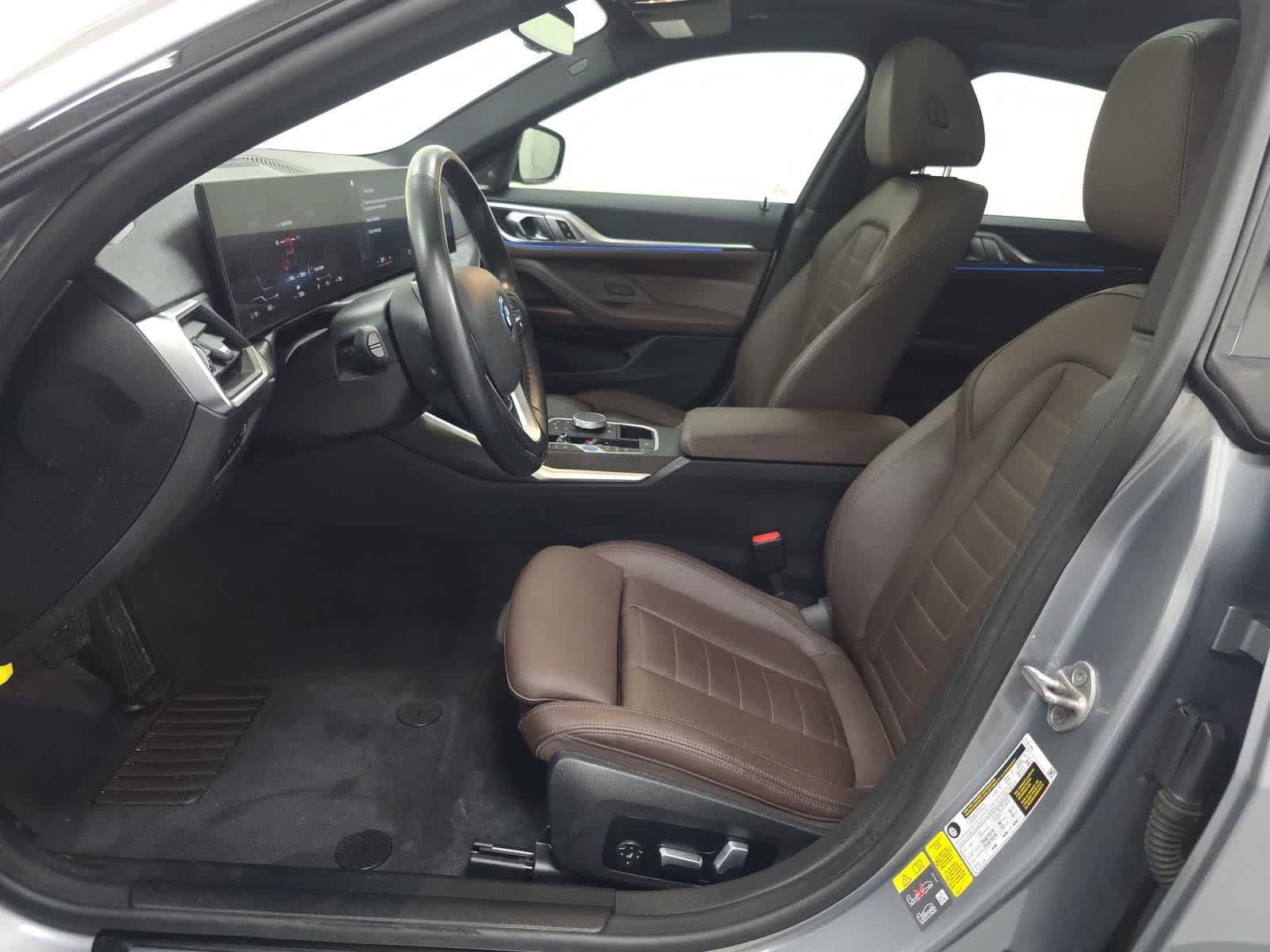 Used 2023 BMW i4 eDrive35 RWD image 11