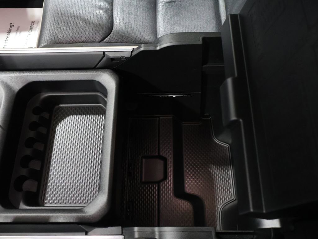 Used 2019 RAM 1500 Laramie image 29