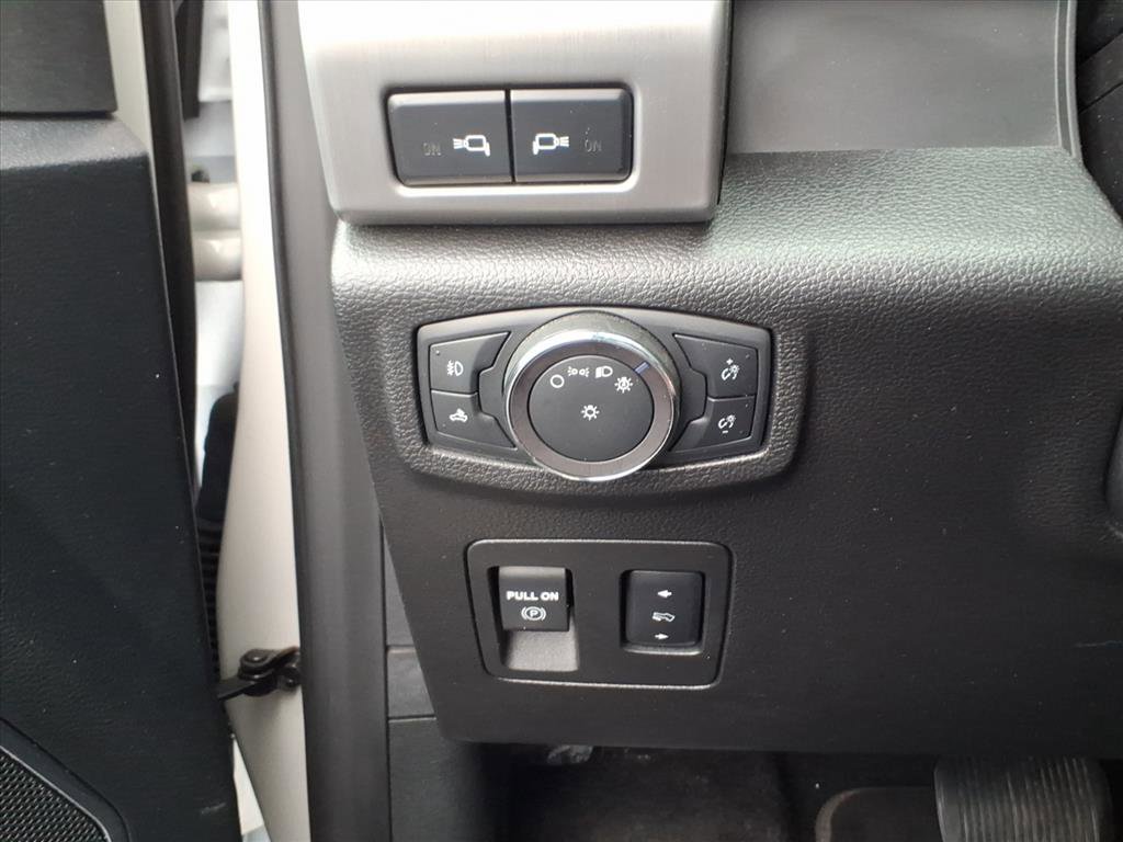 Used 2019 Ford F150 Platinum w/ Technology Package image 22