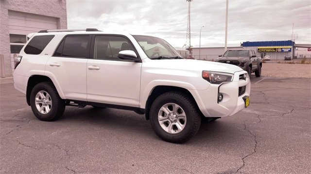 Used 2024 Toyota 4Runner SR5 image 3