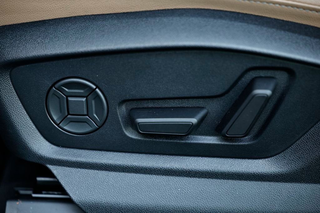 Used 2025 Audi Q7 3.0T Premium Plus image 23