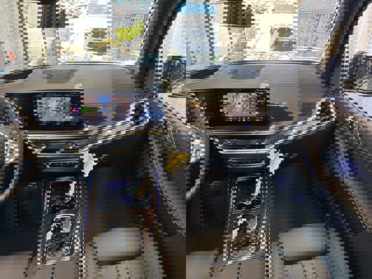 New 2026 BMW X7 xDrive40i w/ M Sport Package image 57