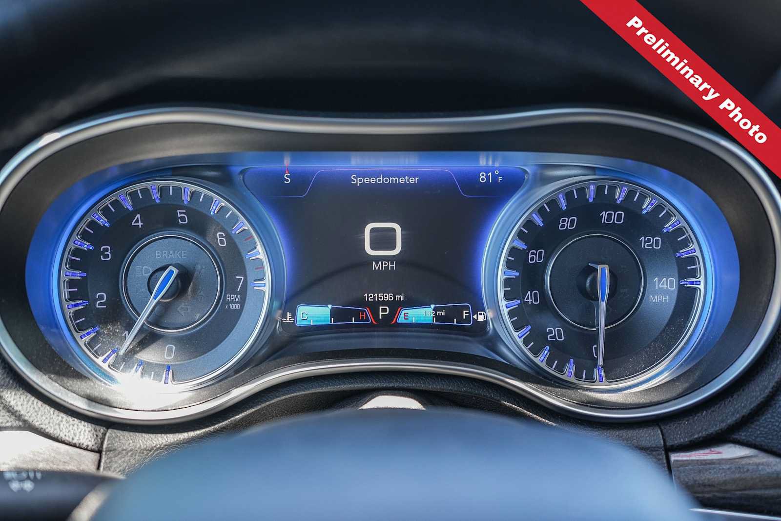 Used 2016 Chrysler 300 Limited RWD image 18