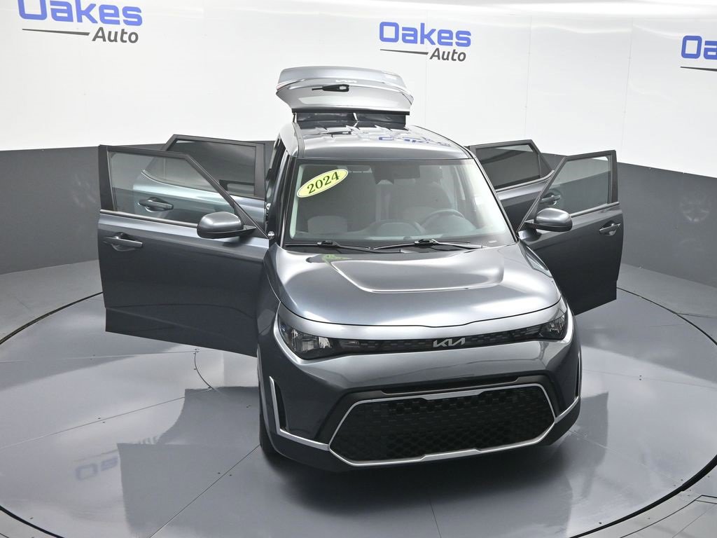 Certified 2024 Kia Soul LX w/ Option Group 015 image 53