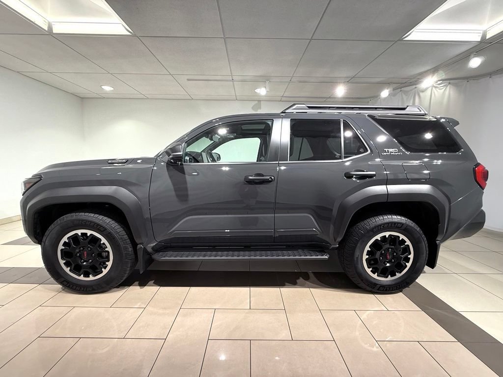 Certified 2025 Toyota 4Runner 4WD image 2