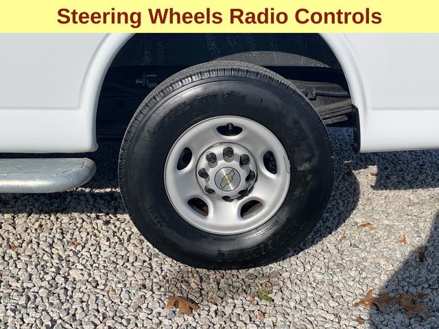 Used 2024 Chevrolet Express 2500 Work Van w/ Driver Convenience Package image 9