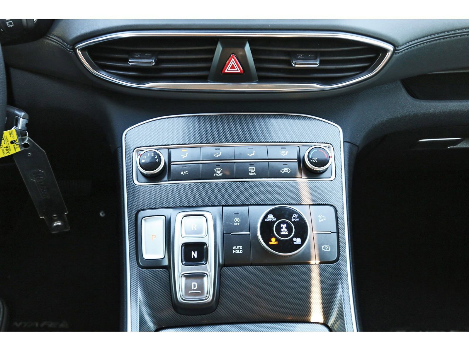 Used 2021 Hyundai Santa Fe SE image 26