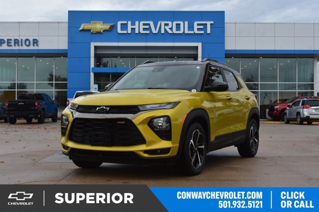 Used 2023 Chevrolet TrailBlazer RS w/ Sun and Liftgate Package image 1