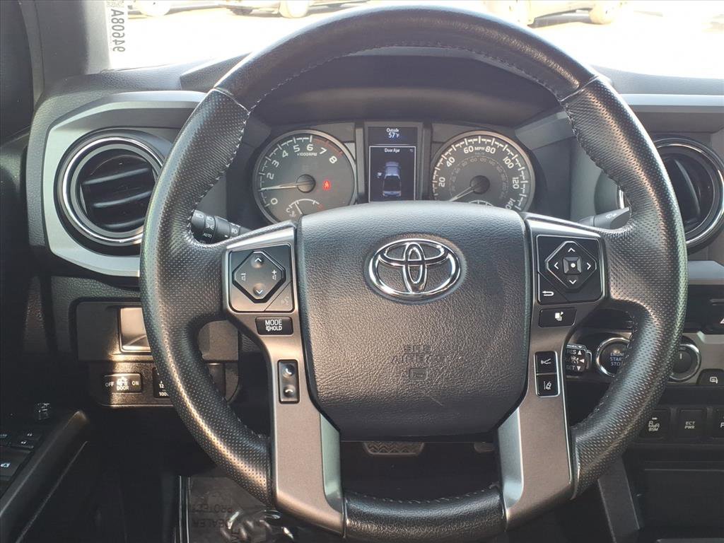 Certified 2019 Toyota Tacoma TRD Off-Road image 16