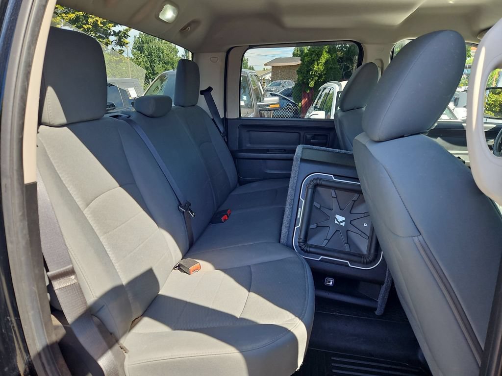 Used 2014 RAM 1500 Express w/ Black Ram 1500 Express Group AWD/4WD image 15