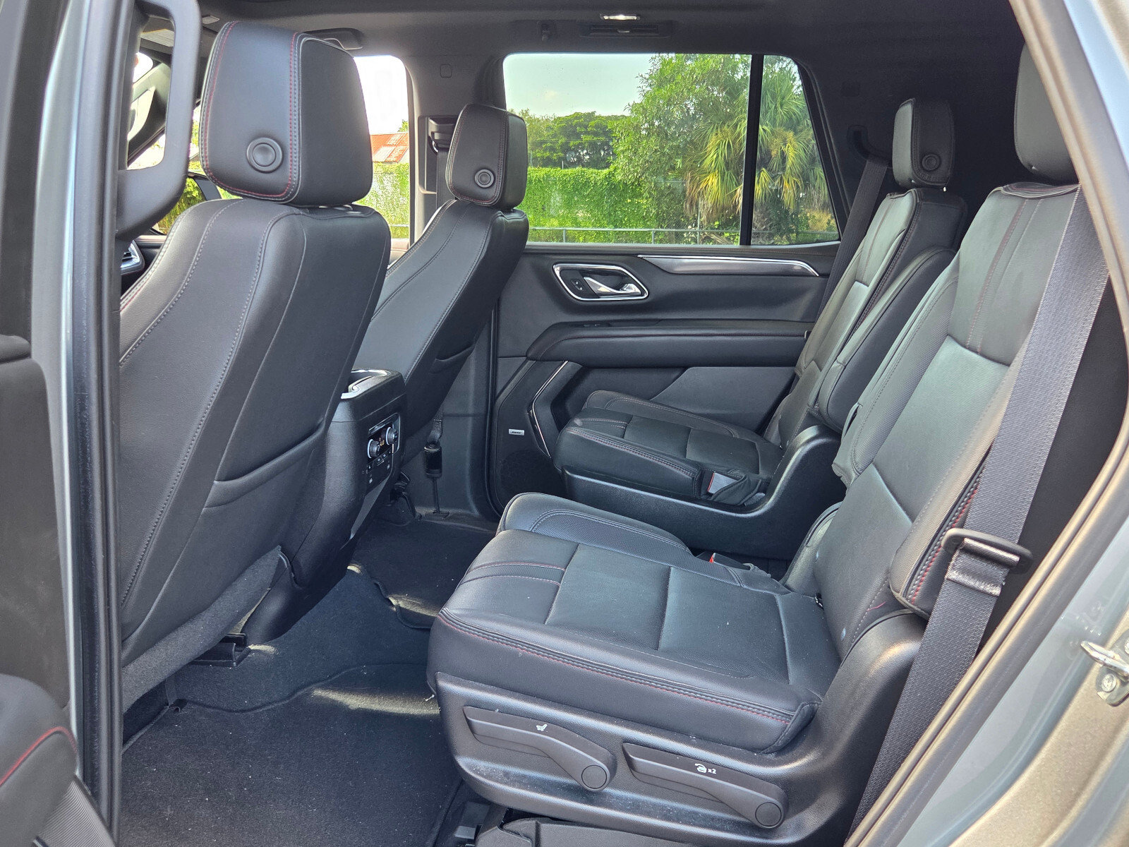 Certified 2023 Chevrolet Tahoe RST w/ Luxury Package AWD/4WD image 10