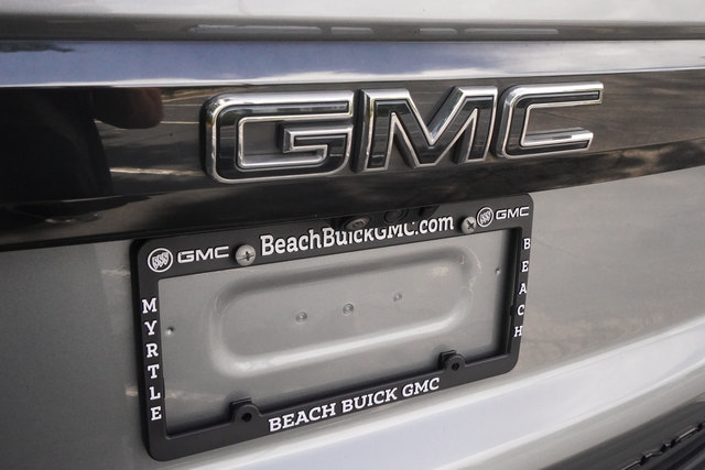 Used 2024 GMC Yukon Denali Ultimate AWD/4WD image 39