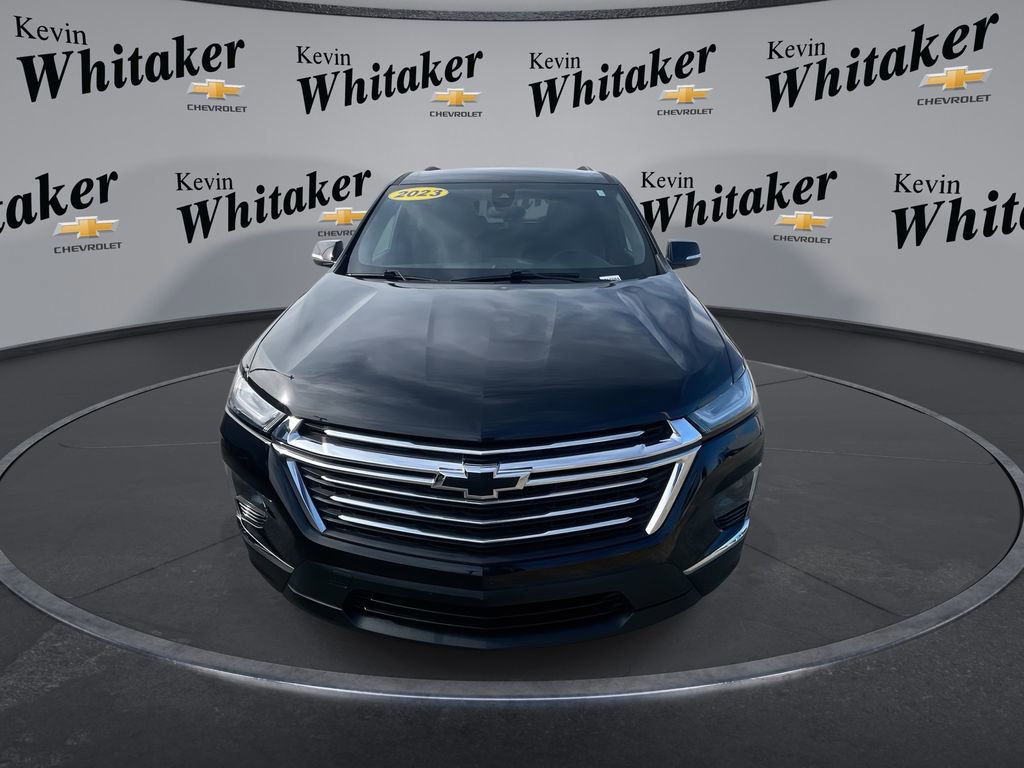 Certified 2023 Chevrolet Traverse LT image 3