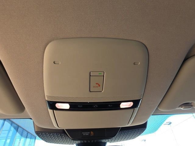 Used 2023 Nissan Ariya AWD image 21