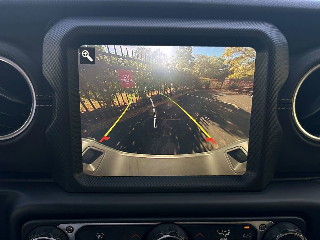 Used 2022 Jeep Gladiator Overland w/ Popular Equipment Package image 20