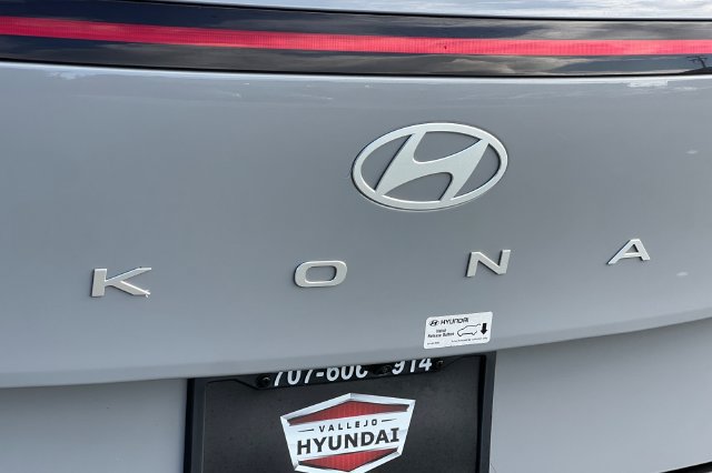 Used 2025 Hyundai Kona SEL AWD/4WD image 34