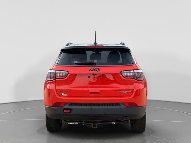 Used 2020 Jeep Compass Trailhawk w/ Leather Interior Group AWD/4WD image 5