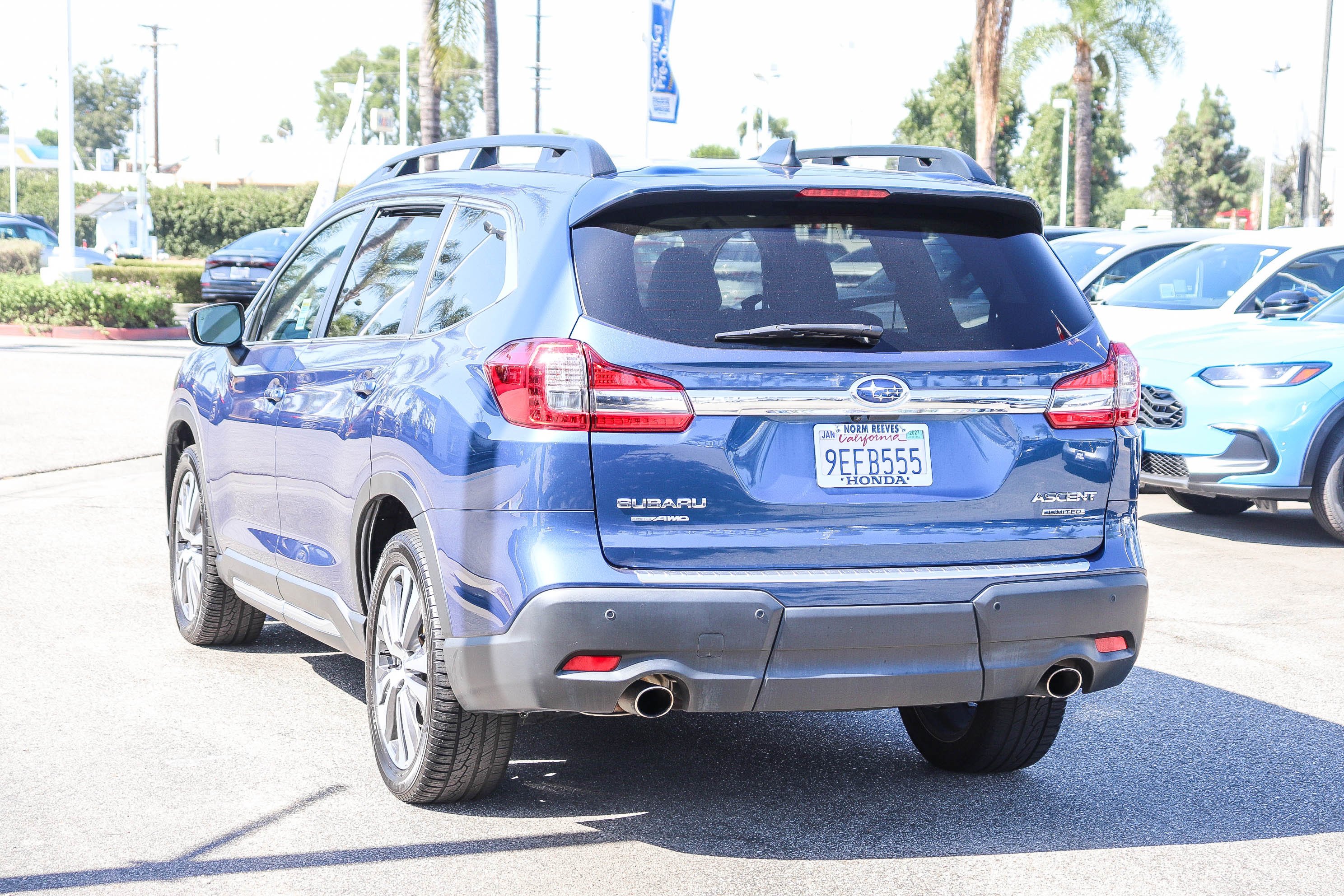 Used 2022 Subaru Ascent Limited w/ Technology Package AWD/4WD image 13