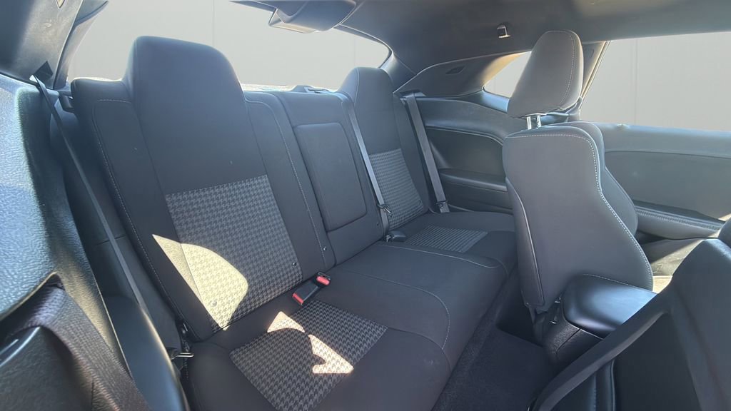Used 2023 Dodge Challenger R/T image 33
