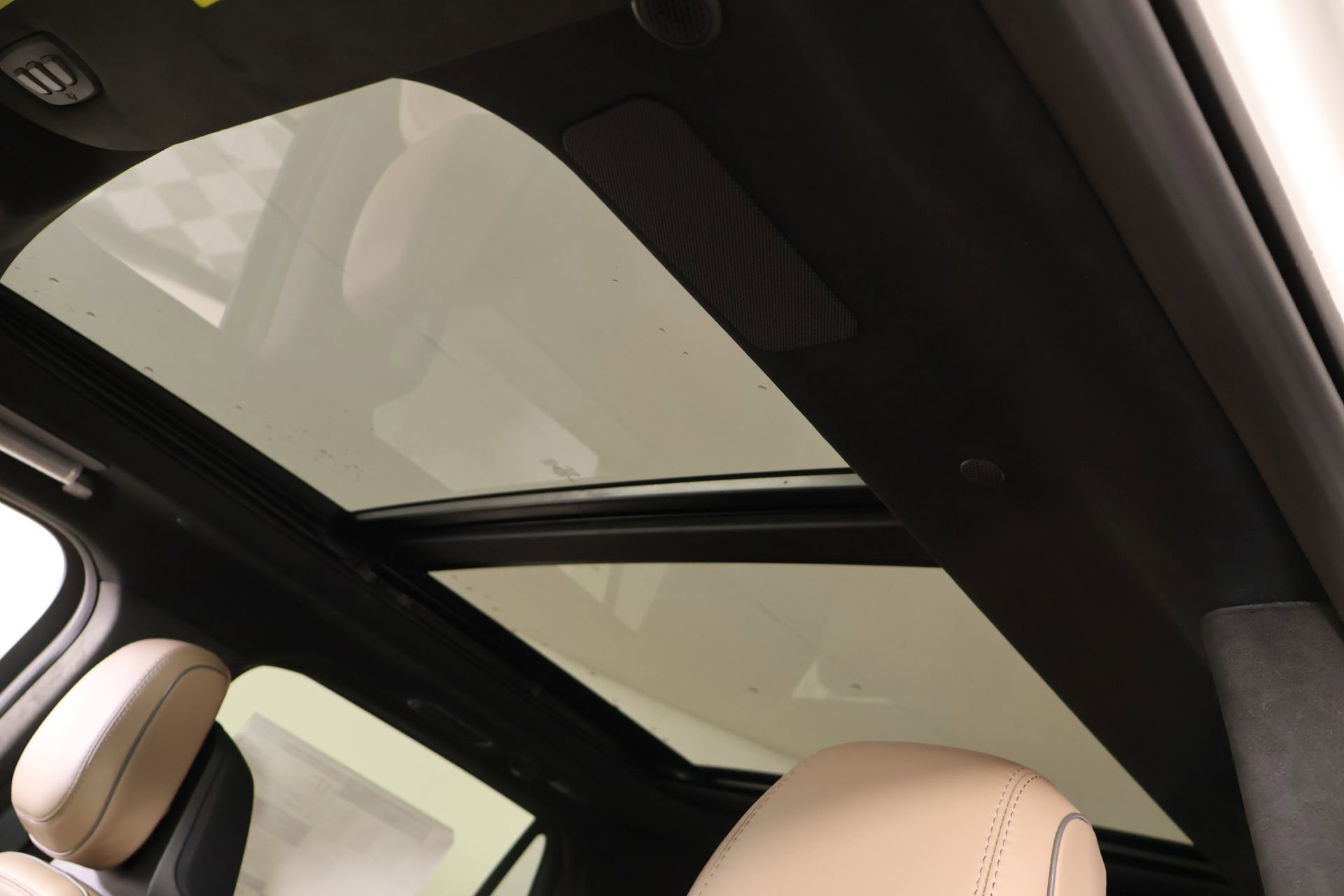 New 2026 Lincoln Navigator L Black Label AWD/4WD image 16