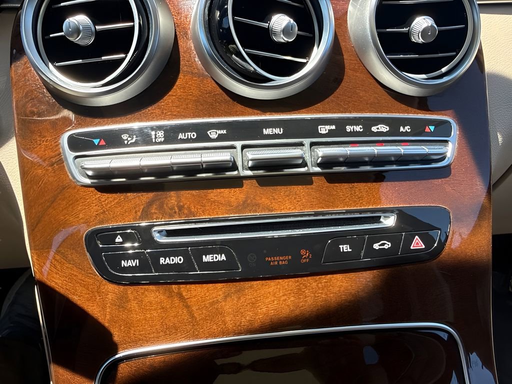 Used 2018 Mercedes-Benz GLC 300 image 17