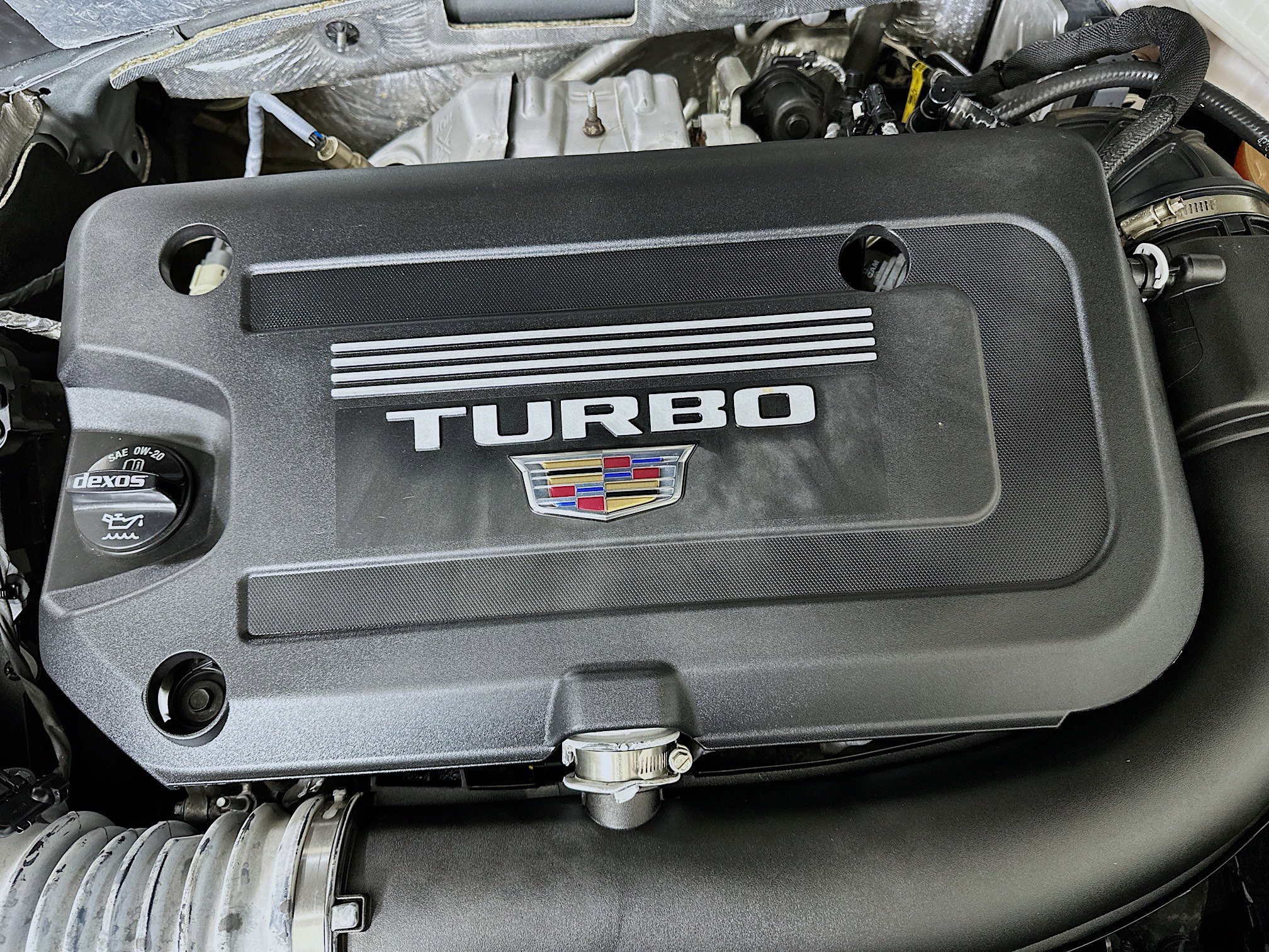 Used 2024 Cadillac XT4 Premium Luxury image 33