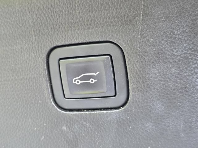 Used 2019 Buick Enclave Essence w/ Trailering Package, 5000 lbs. FWD image 13
