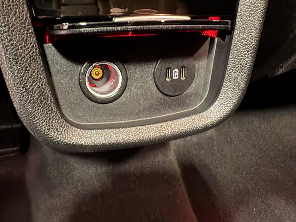 Used 2023 Lincoln Nautilus Reserve image 26