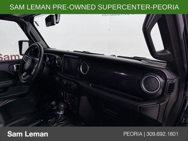 Used 2022 Jeep Wrangler Unlimited Sahara AWD/4WD image 29