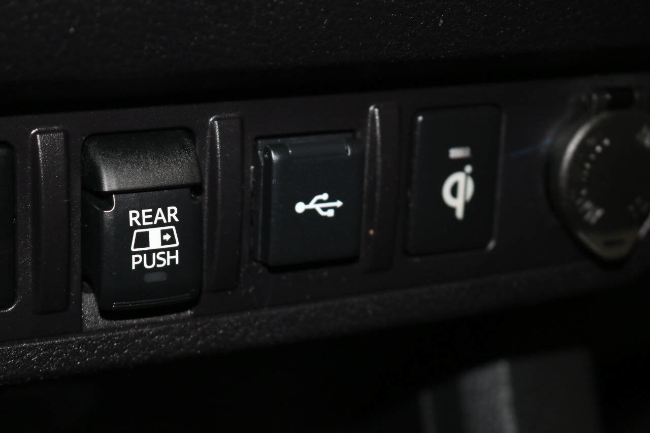 Used 2022 Toyota Tacoma TRD Off-Road image 56