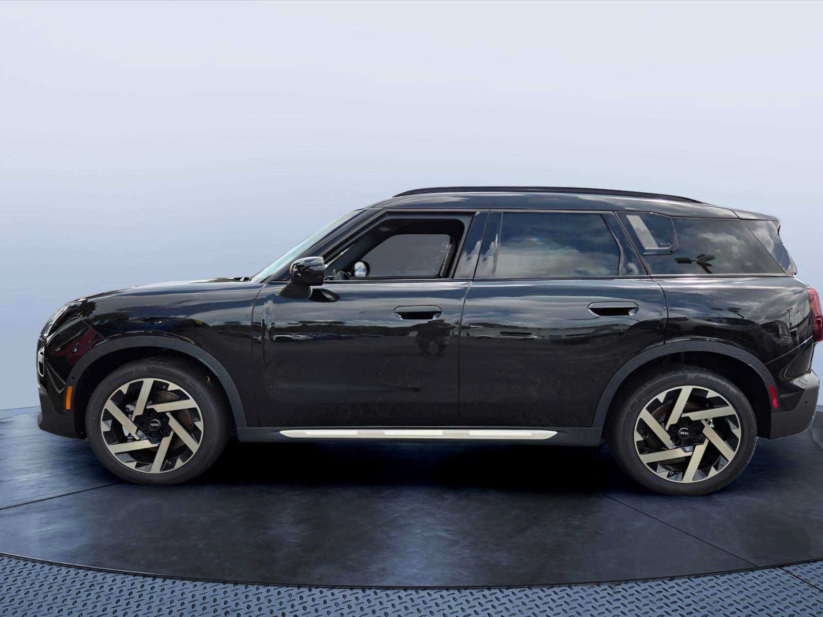New 2027 MINI Cooper Countryman S w/ Comfort Package Max AWD/4WD image 3