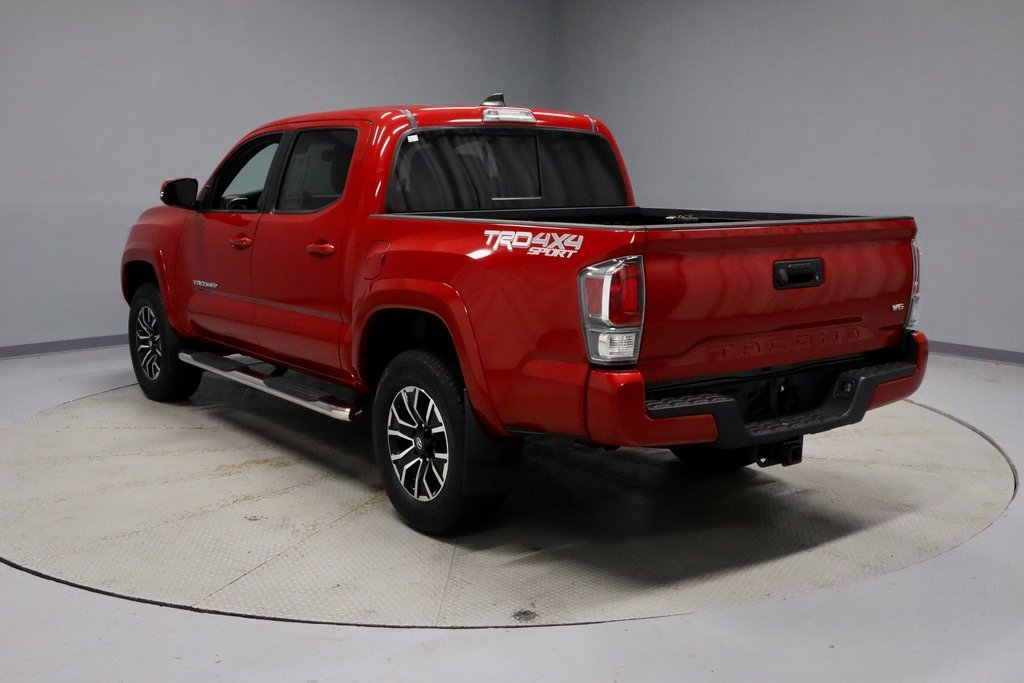 Used 2022 Toyota Tacoma TRD Sport image 8