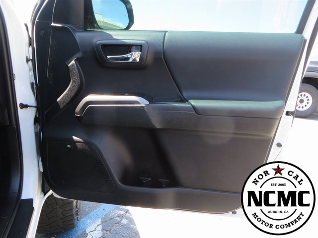 Used 2021 Toyota Tacoma TRD Sport image 42