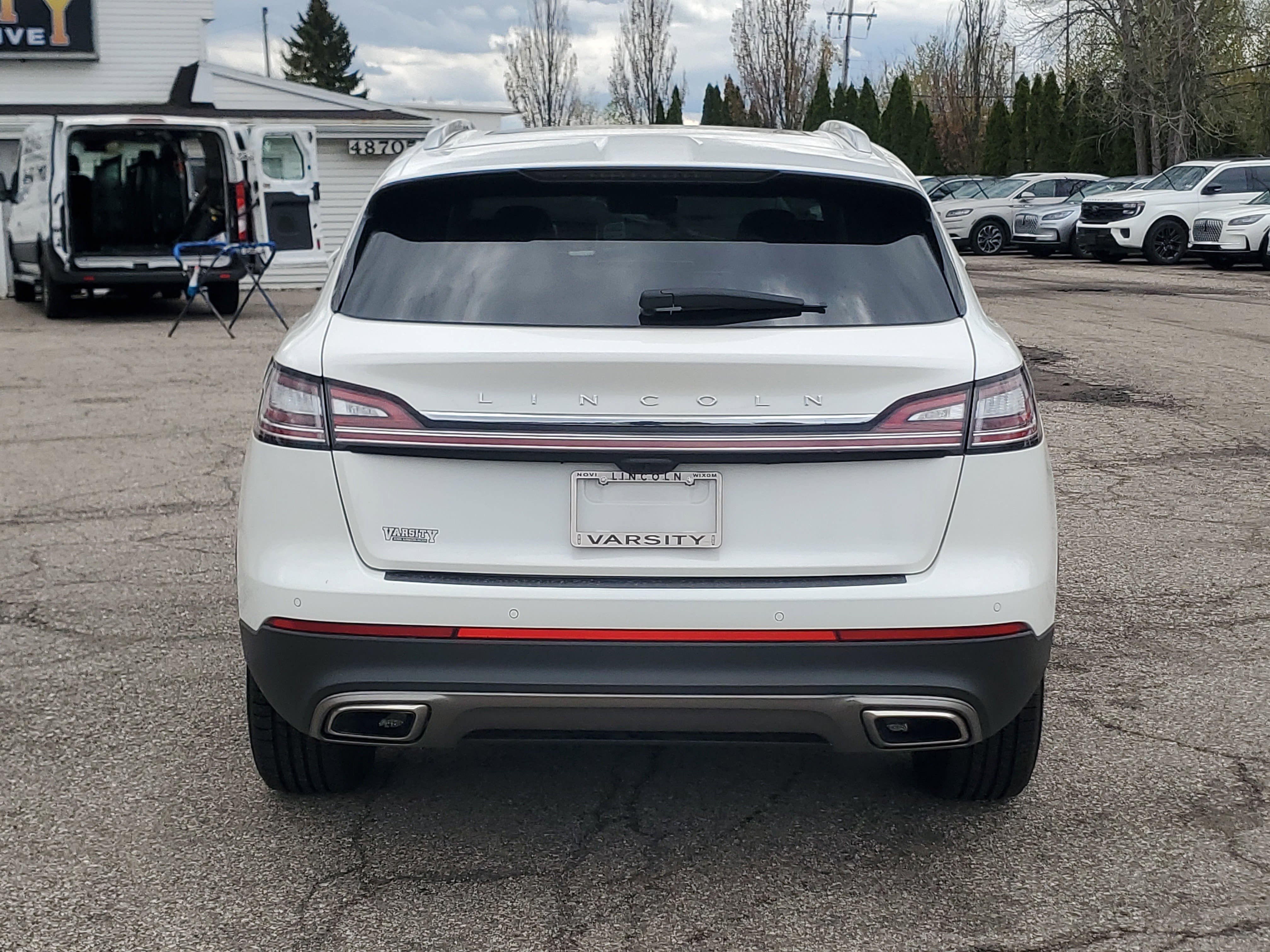 Certified 2023 Lincoln Nautilus Reserve AWD/4WD image 6