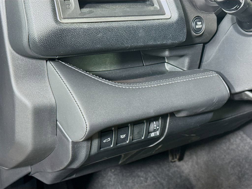 Certified 2025 Subaru Ascent Touring image 10